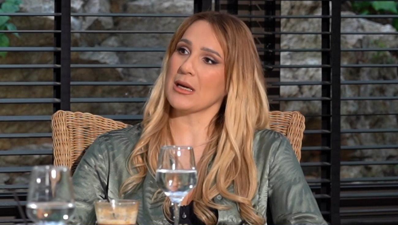 Βίκυ Καρατζόγλου: “Δέχτηκα σεξουαλική παρενόχληση”