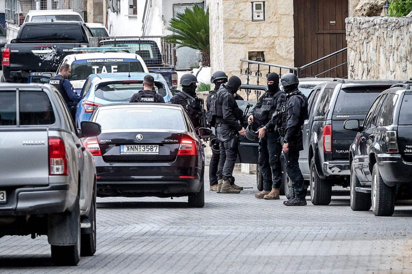 Βεντέτα στα Βορίζια Ηρακλείου: Σπεύδουν τα ΕΚΑΜ για να φρουρούν το χωριό!