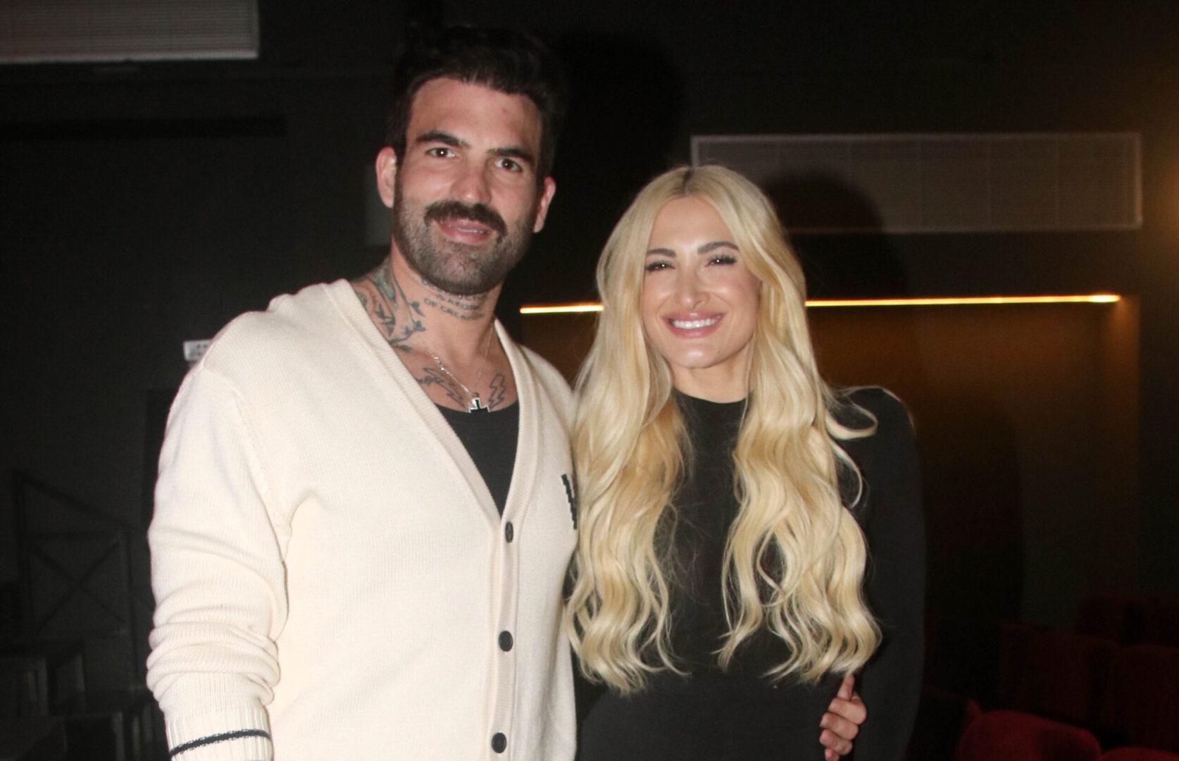 Δημήτρης Αλεξάνδρου: «Μου τη σπάνε οι μικρούλες που προσπαθούν να αντιγράψουν την Ιωάννα Τούνη»