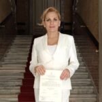 Θεοφανία Παπαθωμά: «Δεν μπορώ να παρευρεθώ σε καμία δίκη και να πω πως είμαι δικηγόρος»