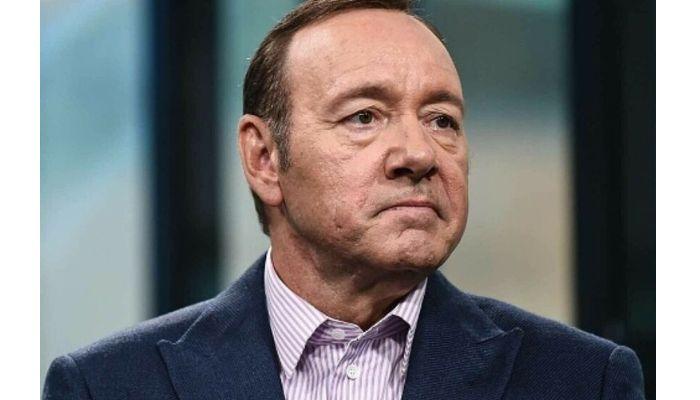 Κέβιν Σπέισι: Άστεγος επτά χρόνια μετά το σκάνδαλο