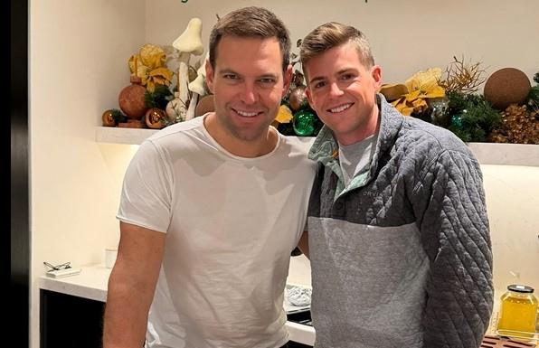 Στέφανος Κασσελάκης και Τάιλερ Μακμπέθ: Έτοιμη η γαλοπούλα για την Ημέρα των Ευχαριστιών