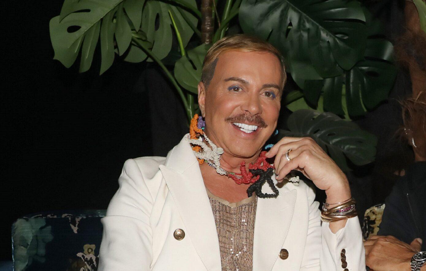 Λάκης Γαβαλάς: «Προτιμώ να με κάψουν αφού δεν ζει o μαρμαράς πατέρας μου να μου βάλει την ταφόπλακα»