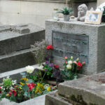 Απίστευτο! Λοταρία στο Παρίσι κληρώνει… τάφους δίπλα στους Τζιμ Μόρισον και Όσκαρ Ουάιλντ