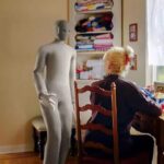 NEO: Το ανθρωποειδές ρομπότ που θα κάνει όλες τις δουλειές του σπιτιού