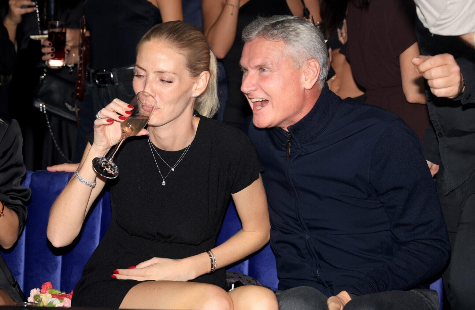 Ντέιβιντ Κούλθαρντ: Ο πιλότος της Formula 1 στα μπουζούκια!