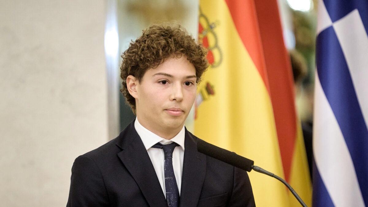 Ουγγαρία: «Χρυσό Μετάλλιο Τιμής» στον 21χρονο Έλληνα που έσωσε πατέρα και κόρη από πνιγμό