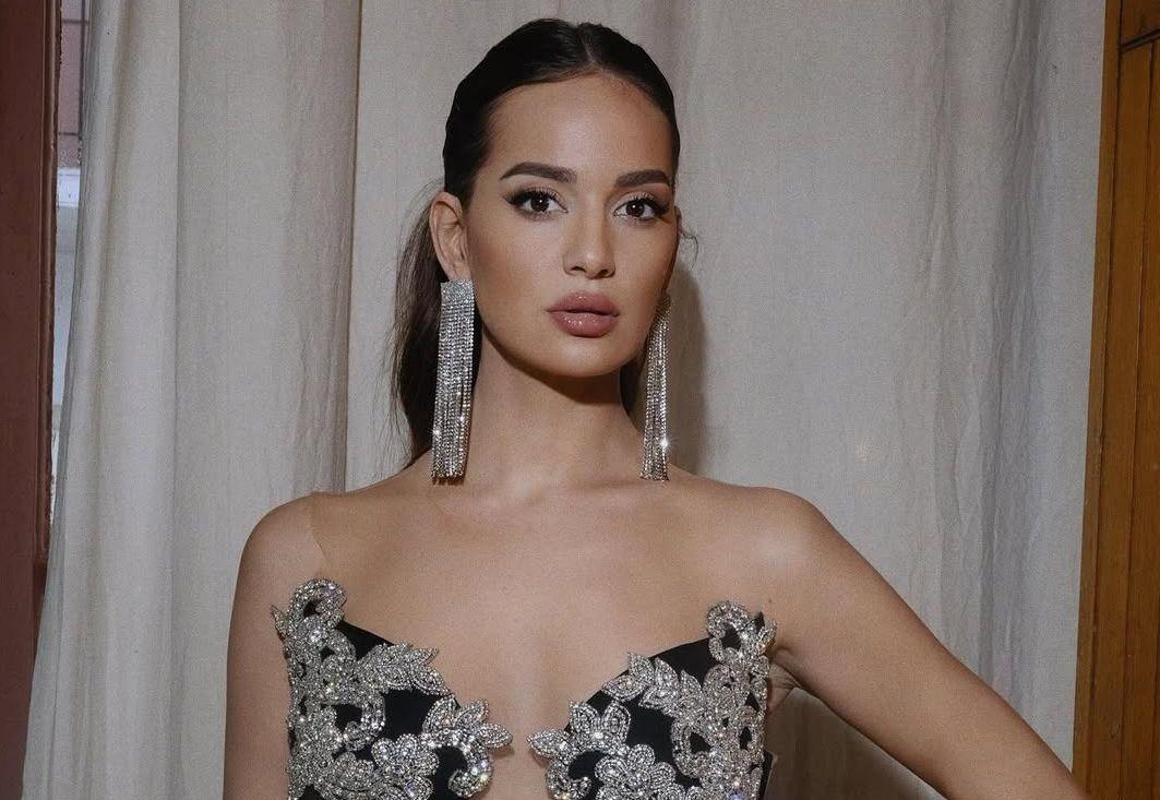 Ρία Ελληνίδου: «Την είδαν πολύ ερωτευμένη με γνωστό άνδρα σε ορεινό προορισμό»