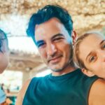 Τζένη Θεωνά: Αγκαλιά με το νεογέννητο γιο της