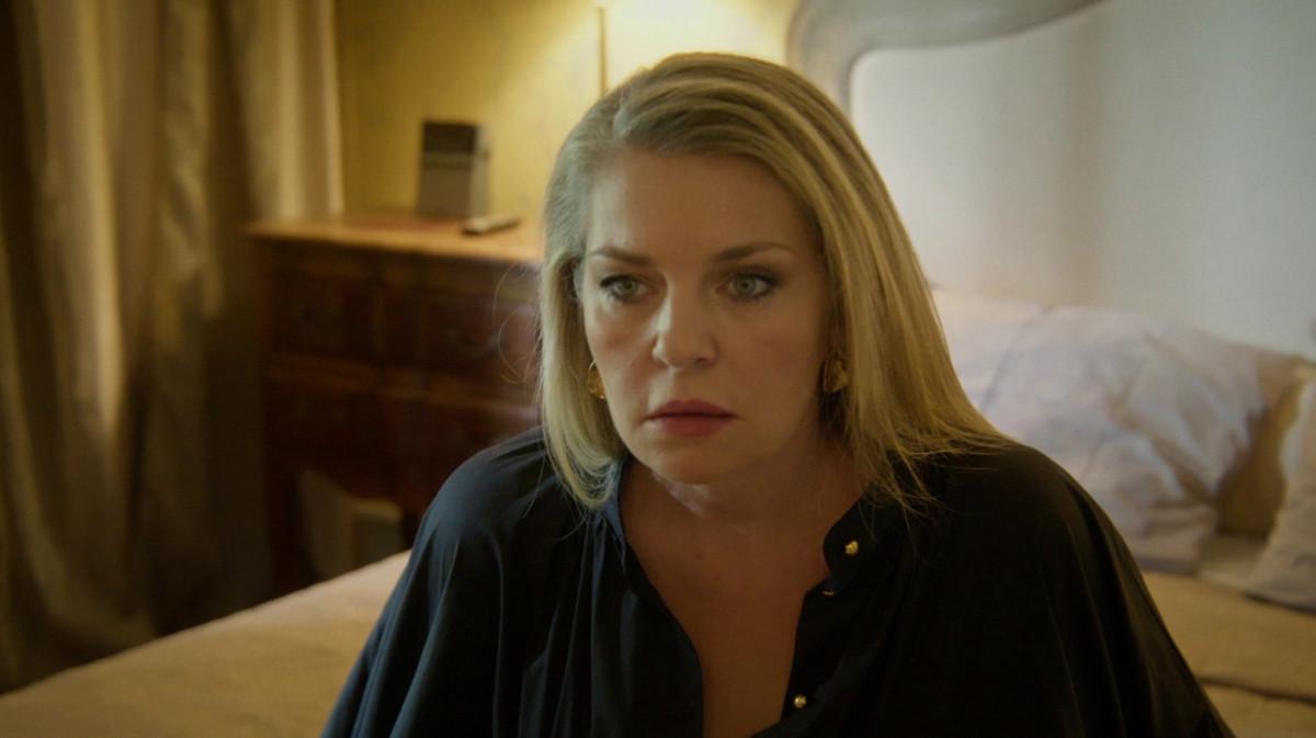 Να μ’ αγαπάς spoiler: Η Σοφία χάνει το παιχνίδι-Ο Θεόφιλος την πετάει έξω