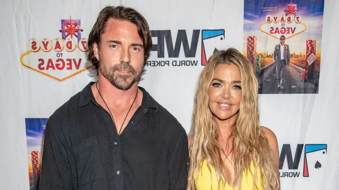 Ντενίζ Ρίτσαρντς – Άαρον Φάιπερς: Τους πέταξαν έξω από το σπίτι