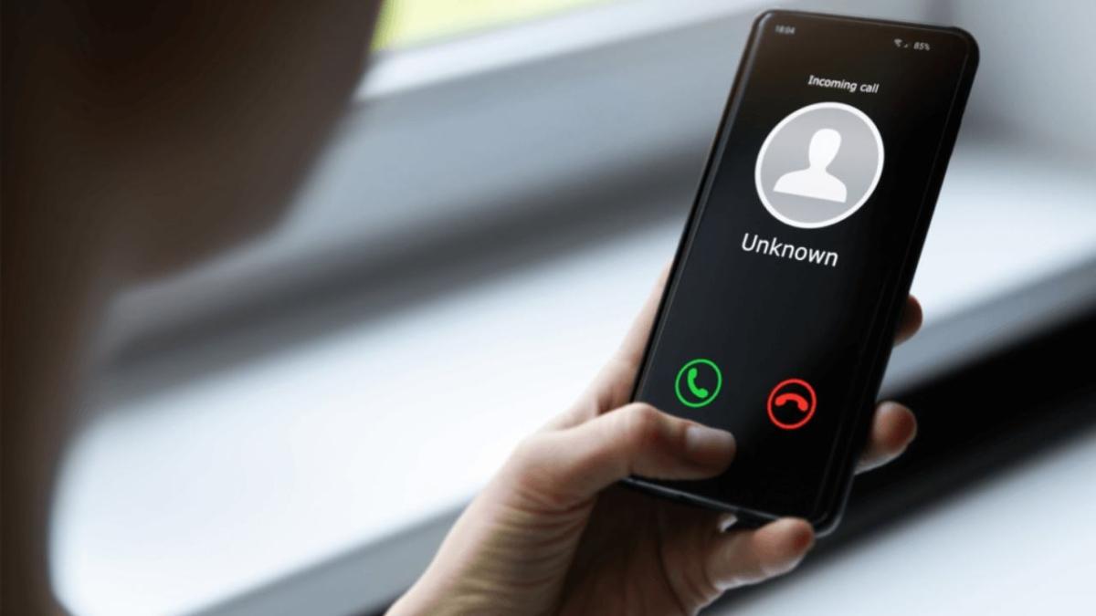 Ανεπιθύμητες κλήσεις: Πώς να διεκδικήσετε 10.000 ευρώ αποζημίωση
