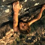 Apex: Ένα θανάσιμο ανθρωποκυνηγητό με τους Σαρλίζ Θερόν και Τάρον Έτζερτον