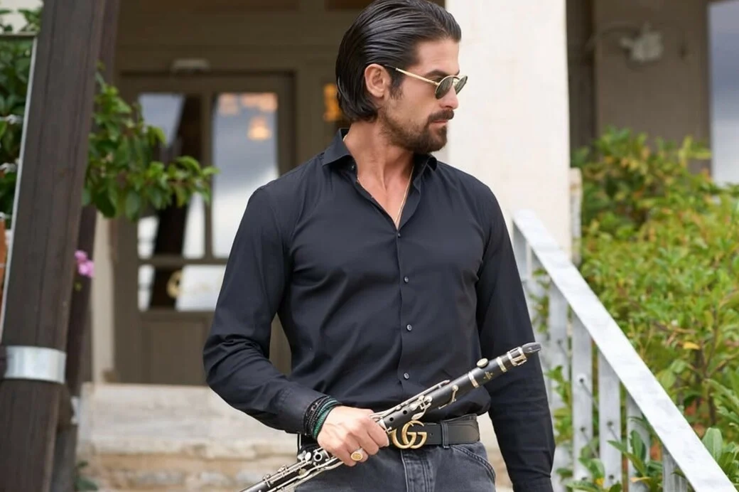 Άρης Μουγκοπέτρος: Στον εισαγγελέα ο μουσικός μετά τη μήνυση της συζύγου του για ενδοοικογενειακή απειλή