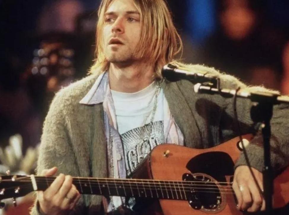 Κερτ Κομπέιν: Δωρήθηκε η πιο ακριβή κιθάρα στον κόσμο