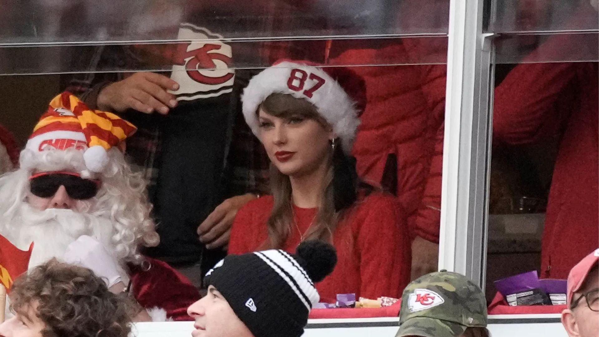 Τέιλορ Σουίφτ: Το τεράστιο φιλοδώρημα σε εργαζόμενη ανήμερα τα Χριστούγεννα