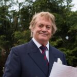 Σκάνδαλο στο Παλάτι! Ο Δούκας του Μάρλμπορο κατηγορείται για απόπειρες στραγγαλισμού!