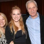 Συγκινεί η σύζυγος του Αλμπέρτο Εσκενάζυ: Όλη η οικογένεια και οι φίλοι του ήμασταν εκεί