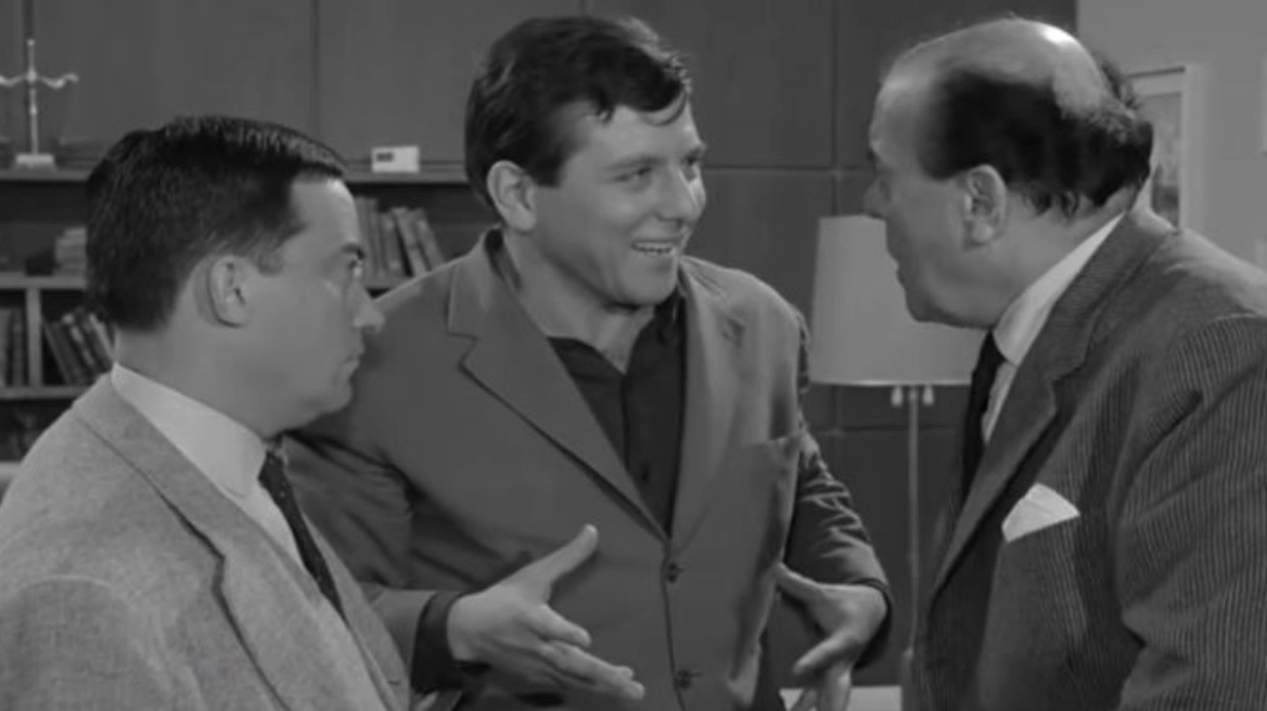 Φίνος Φιλμ: Η ανασκόπηση της χρονιάς που φεύγει με ένα βίντεο