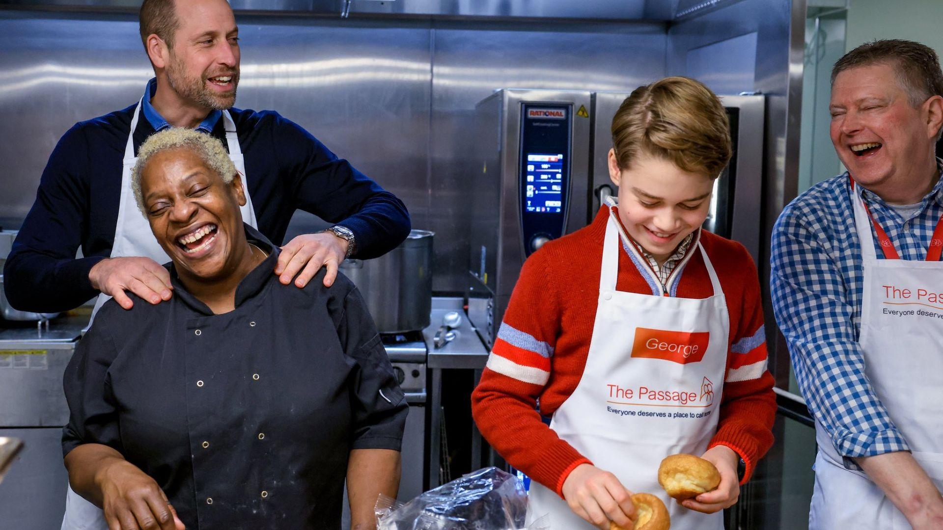 Γουίλιαμ και Tζορτζ μαγείρεψαν για τους άστεγους