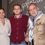 Πασχάλης Τσαρούχας – Θεοφανία Παπαθωμά: Σπάνια εμφάνιση με το γιο τους