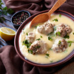 Χυλωμένα γιουβαρλάκια αυγολέμονο