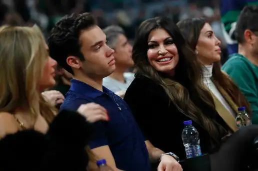 Η Κίμπερλι Γκίλφοϊλ στο Telekom Center για τον αγώνα Παναθηναϊκός AKTOR – Χάποελ Τελ Αβίβ