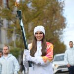 Κίμπερλι Γκιλφόιλ: Λαμπαδηδρόμος με τη Φλόγα των Χειμερινών Ολυμπιακών Αγώνων