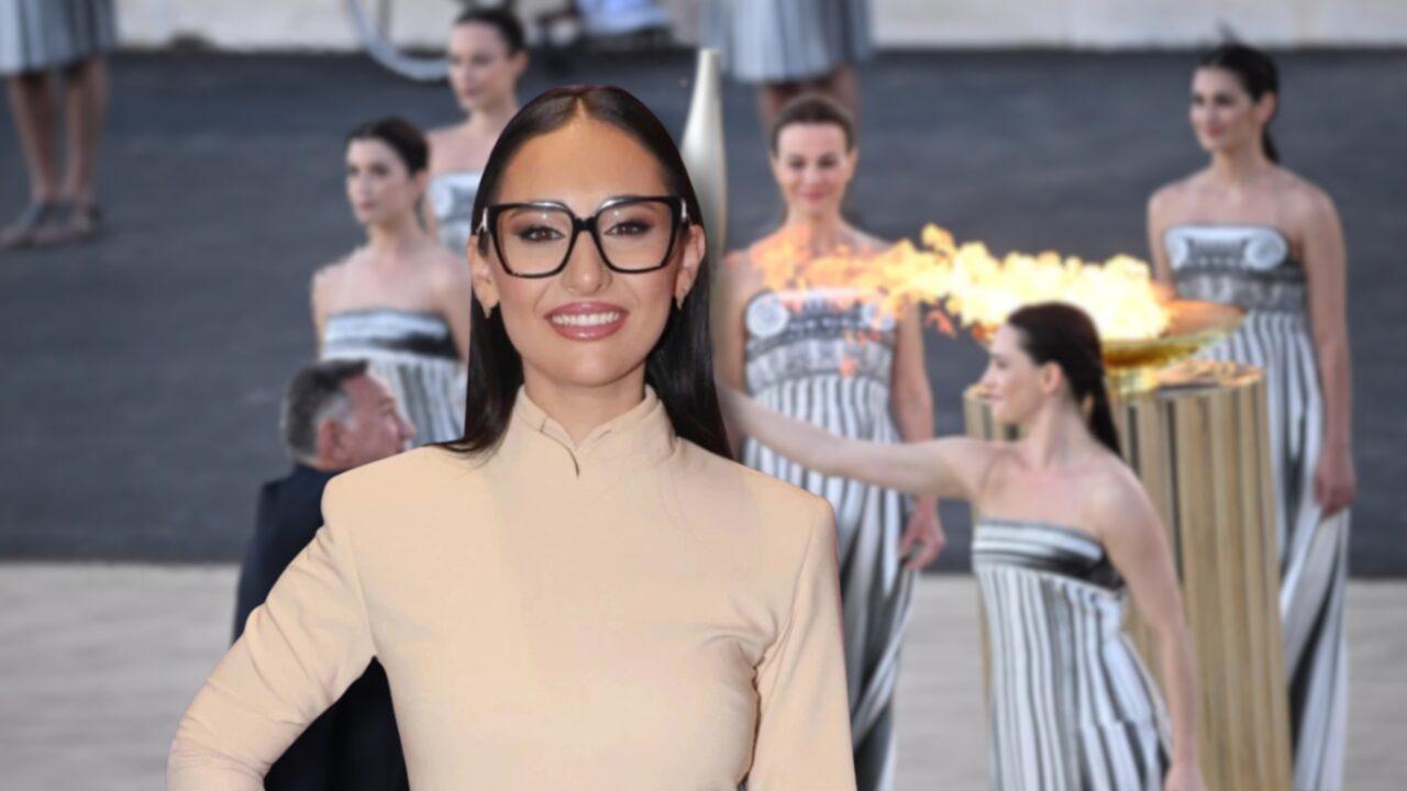 Τελετή Παράδοσης Ολυμπιακής Φλόγας: Η Κλαυδία τραγούδησε την Αστερομάτα