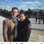 Δημήτρης Λάλος – Μαριλίτα Λαμπροπούλου: Χειμερινή αγκαλιά και ζεστές ευχές