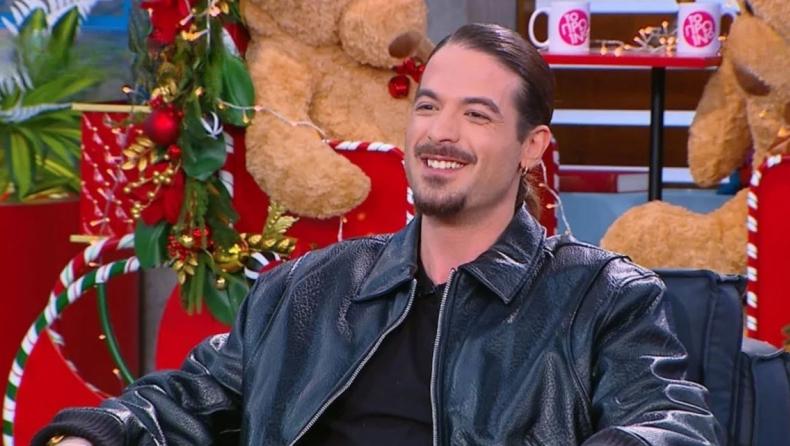 Άρης Μουγκοπέτρος: Αφέθηκε ελεύθερος – “Ζητώ συγγνώμη από τα παιδάκια μου”