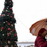 Ο καιρός των Χριστουγέννων: Βροχές και σποραδικές καταιγίδες την Παραμονή