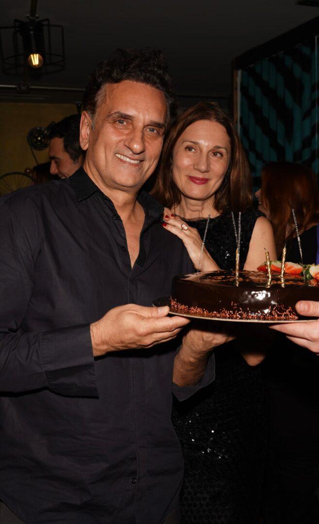 Νίκος Ψαρράς & Έλενα Καρακούλη: Διπλή γιορτή με εκλεκτούς φίλους