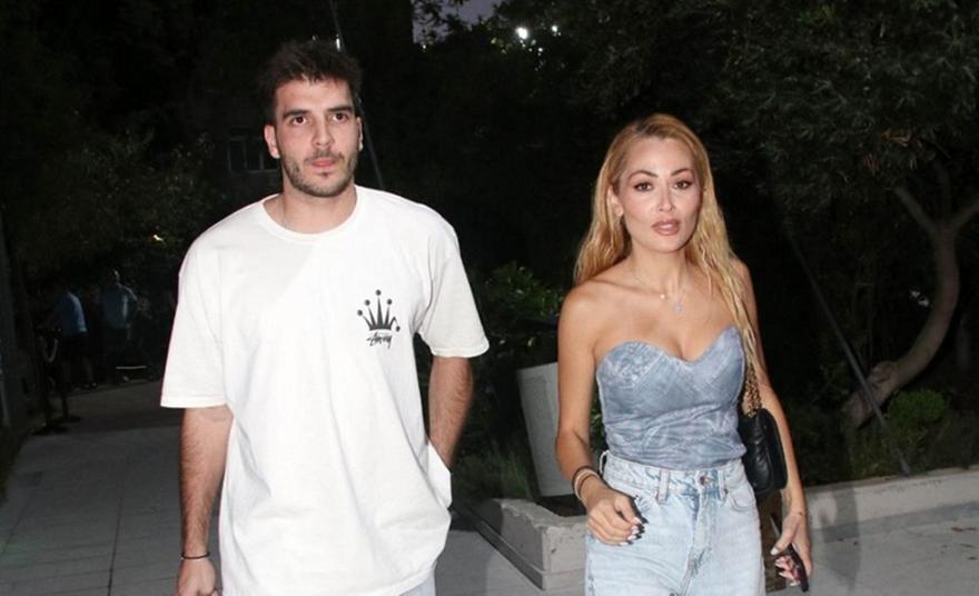 Ελένη Βουλγαράκη: “Νομίζουν ότι είμαι έγκυος”