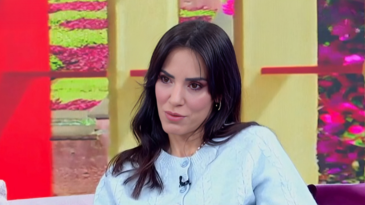 Ελισάβετ Σπανού: Σβήνονται όλα και είναι μόνο η Εμμέλεια, η κόρη μου