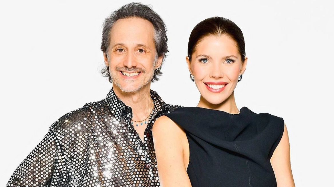 Eurovision 2026: Μια Σβαρόφσκι στην παρουσίαση της φετινής διοργάνωσης