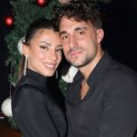 Ο Σάκης Κατσούλης και η Μαριαλένα Ρουμελιώτη αποκάλυψαν το φύλο του μωρού!