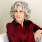 Τζέιν Φόντα: Λαμπερή και σικάτη στα 88 της