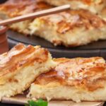 Πώς θα φτιάξετε πανεύκολη ελαφριά πίτα με γιαούρτι