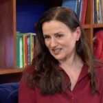 Καρυοφυλλιά Καραμπέτη: Δεν πίστεψα ποτέ στον γάμο 