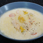 Μαμαδίστικη κοτόσουπα αυγολέμονο