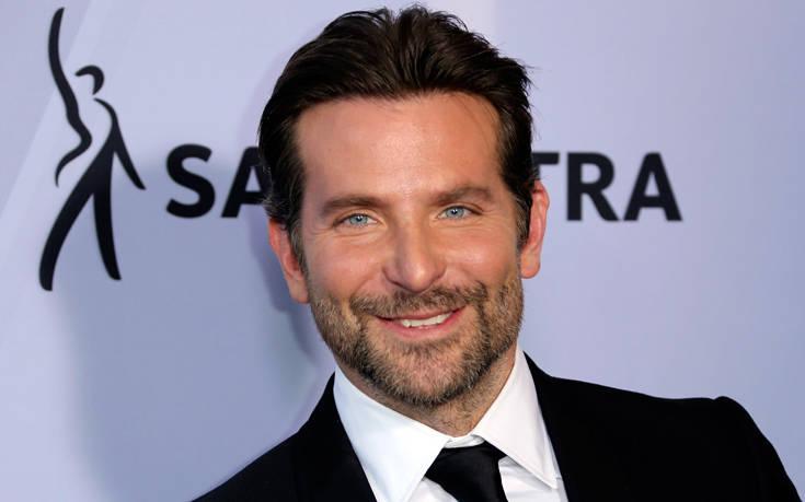 Μπράντλεϊ Κούπερ: Διαψεύδει ότι προχώρησε σε αισθητική επέμβαση