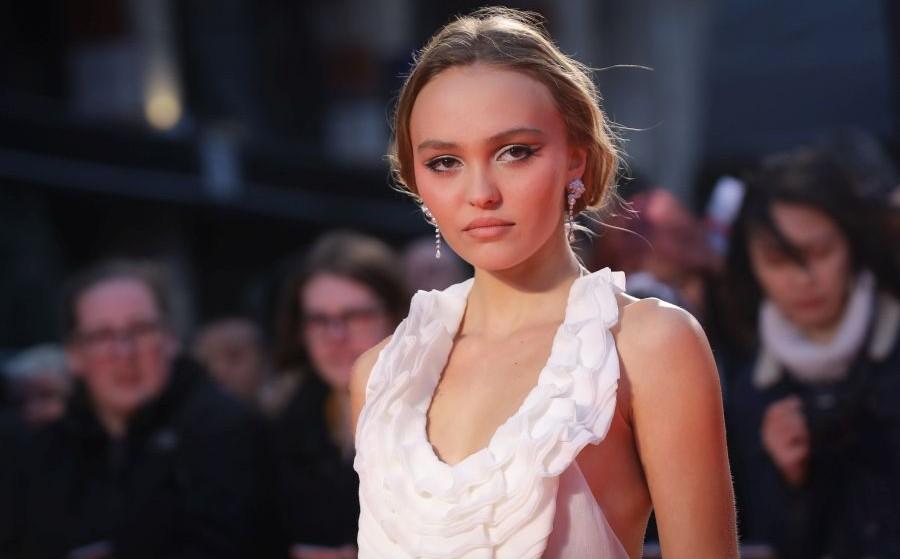 Λίλι-Ρόουζ Ντεπ: Στην 1η θέση των πιο ακριβοπληρωμένων nepo babies