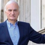 Μανώλης Μαυρομάτης: Εξιτήριο από το κέντρο αποκατάστασης