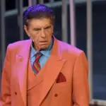 Γιάννης Μπέζος: “Τη βλακεία την αντιμετωπίζεις με χιούμορ ή λέγοντας “περαστικά””