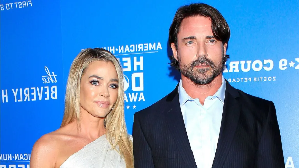 Ντενίζ Ρίτσαρντς: Βγάζει 300.000 $ μέσω OnlyFans και δεν θέλει να τα μοιραστεί με τον Φάιπερς