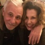 Λίλλυ Καρατζαφέρη: Έσβησες ήρεμα στην αγκαλιά μου, φίλησε μου τη μαμά