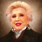 Η Μπέττυ Βακαλίδου «υποδύεται» τον Καποδίστρια και προκαλεί αντιδράσεις