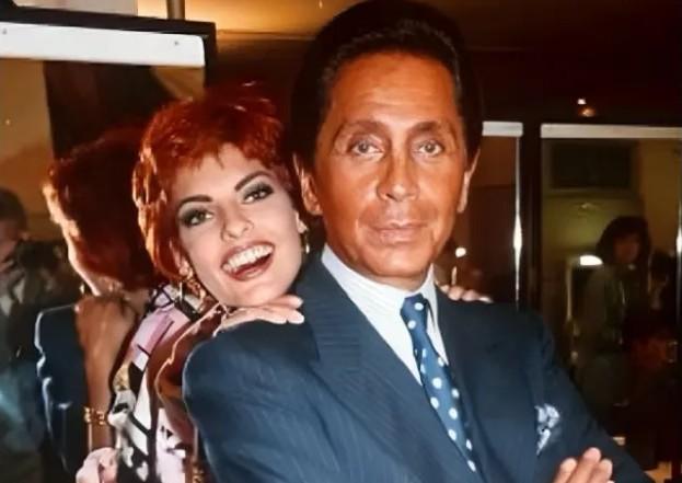 Λίντα Εβαντζελίστα για Βαλεντίνο: Ευχαριστώ για τις τόσο υπέροχες αναμνήσεις