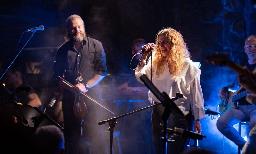 Γιώργος Νικηφόρου Ζερβάκης και Βιολέτα Ίκαρη με «Ρίζες και Ρεύματα» στο Block 33